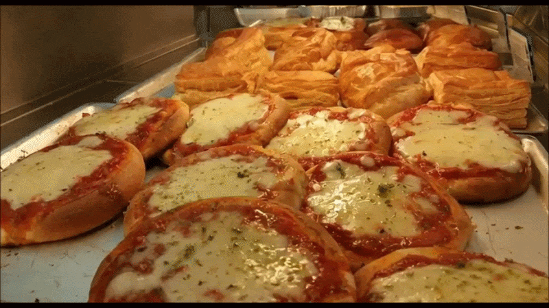 https://www.mimmorapisarda.it/2026/food/pizzette.gif
