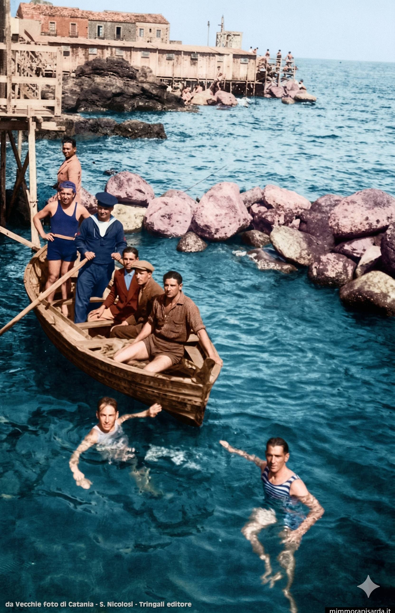 https://www.mimmorapisarda.it/antiche/color/mare/22.jpg