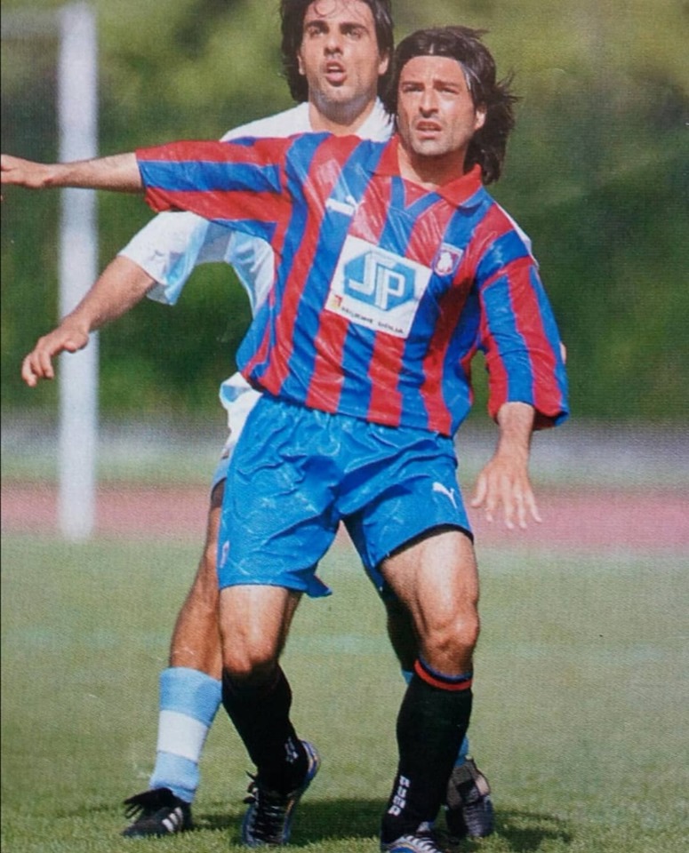 https://www.mimmorapisarda.it/calciocatania1920/lugnan.jpg