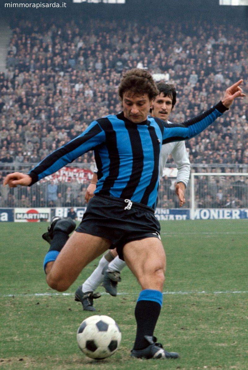 https://www.mimmorapisarda.it/inter2/70/bert%20(2).jpg