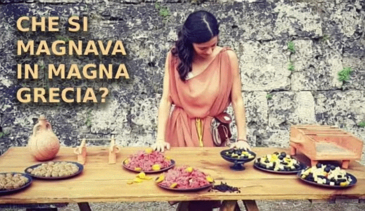 https://www.mimmorapisarda.it/storia/cibogreco.gif